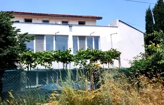 Къща във Варна, Галата