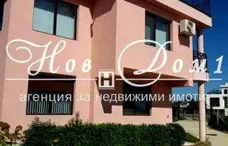 Къща във Варна, Галата