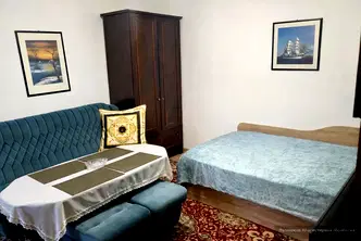 Къща във Варна, Колхозен пазар
