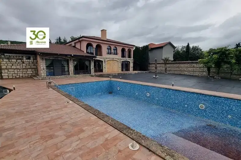 House in Varna, Alen Mak