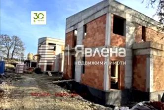 Къща във Варна, м-т Ален мак