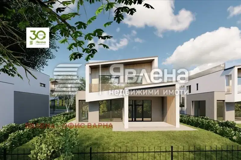 House in Varna, Alen Mak