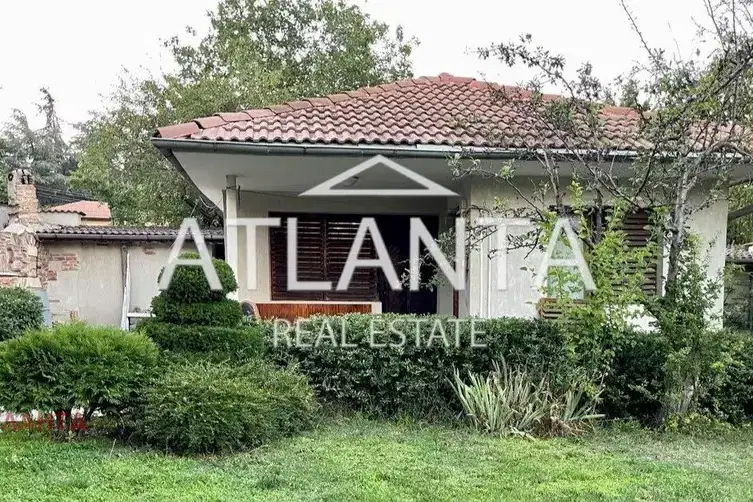 House in Varna, Alen Mak