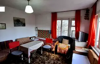 Къща във Варна, м-т Боровец - север
