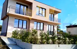 Къща във Варна, м-т Боровец - юг