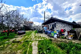 Къща във Варна, м-т Боровец - юг