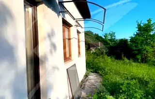 Къща във Варна, м-т Боровец - юг