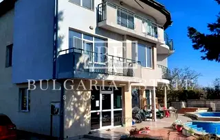 Къща във Варна, м-т Долна Трака