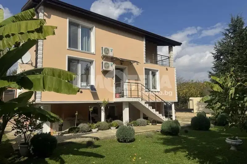 Къща във Варна, м-т Перчемлията