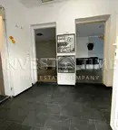 Къща във Варна, Погреби
