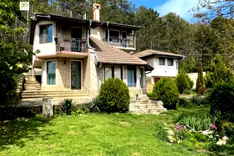 Къща във Варна, Виница