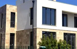 Къща във Варна, Виница