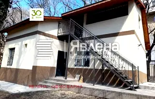 Къща във Варна, ВИНС-Червен площад