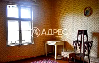 Къща във Велико Търново, Център