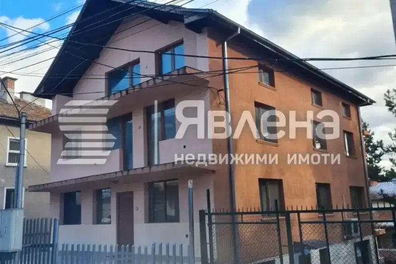 Къща в Пазарджик, Велин