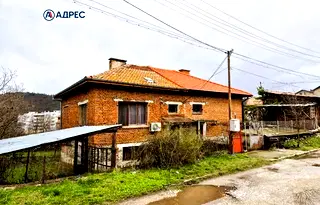 Къща в Пазарджик, Велин