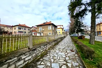 Къща в Пазарджик, Велин