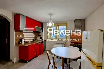 Къща в Пазарджик, Велин