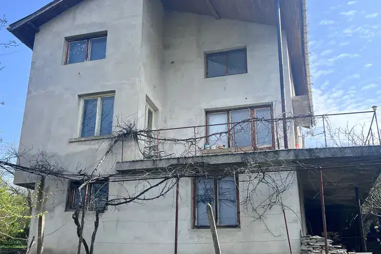 House in Vraca, Studentski Grad