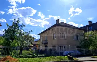 Къща в Монтана, Вършец