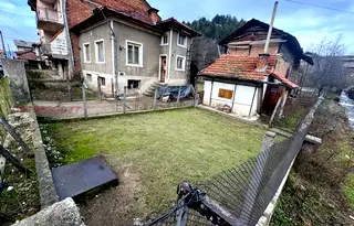 Къща в Благоевград, Якоруда