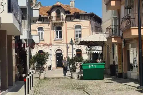 Office in Burgas, Centyr