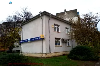 Офис в София, Елин Пелин