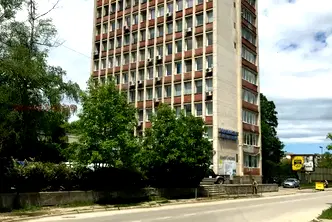 Офис в Габрово, Център