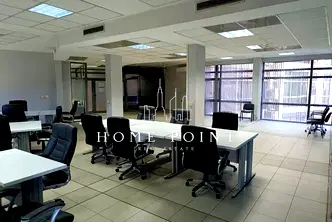 Офис в Пловдив, Център