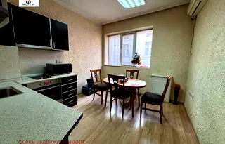 Офис в Пловдив, Център