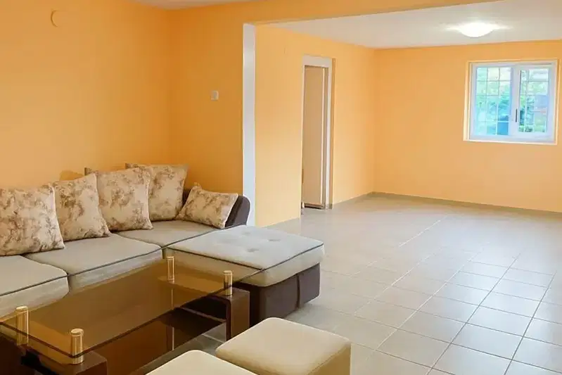 Office in Plovdiv, Kyrshiyaka
