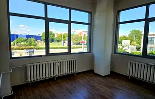Офис в Пловдив, Тракия