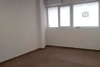 Офис в Русе, Център