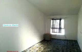 Офис в Русе, Център