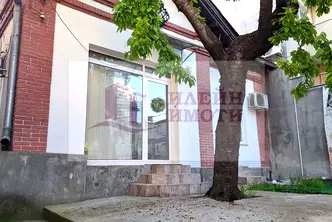 Офис в Русе, Център
