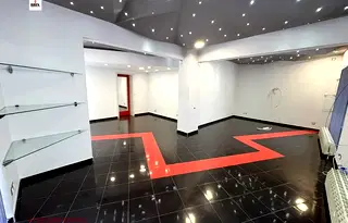 Офис в Русе, Център