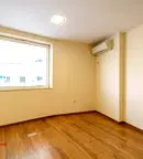 Офис в Русе, Център