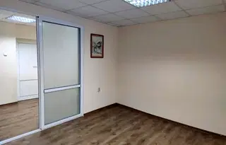 Офис в Русе, Център
