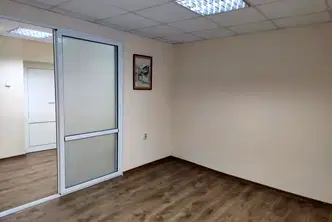 Офис в Русе, Център