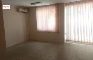 Офис в Шумен, Център