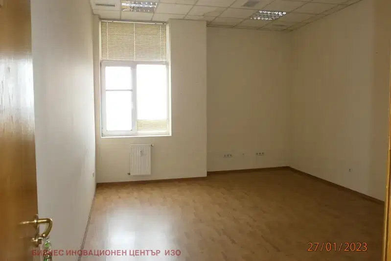 Office in Sofiya, 7-Mi 11-Ti Kilometyr