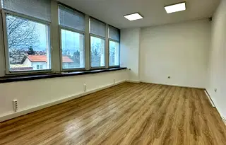 Офис в София, Бъкстон