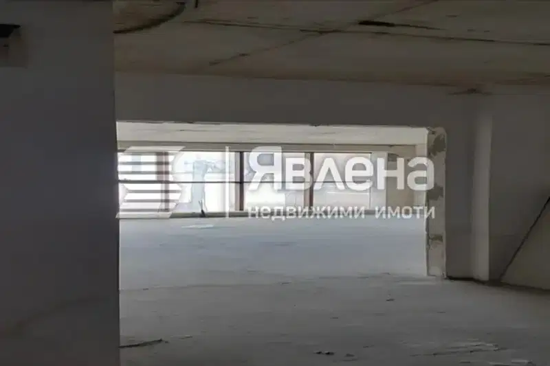 Офис в София, Център