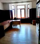 Офис в София, Център
