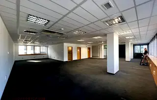 Офис в София, Център