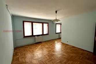 Офис в София, Център