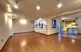 Офис в София, Център