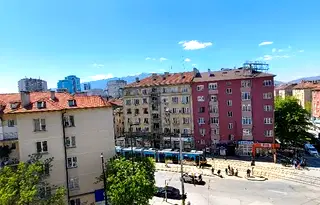 Офис в София, Център