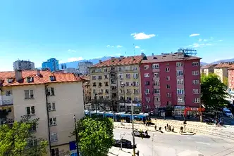 Офис в София, Център