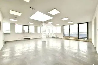 Офис в София, Център